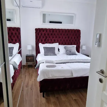 Villa Luxury Aramis With Jacuzzi In Malinska *