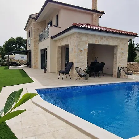 Luxury Aramis With Jacuzzi In Malinska Sveti Ivan (Krk)