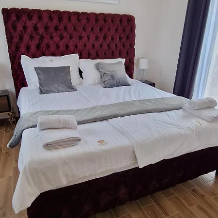 Villa Luxury Aramis With Jacuzzi In Malinska Sveti Ivan (Krk)