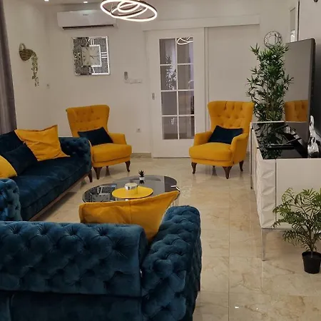 Luxury Aramis With Jacuzzi In Malinska *