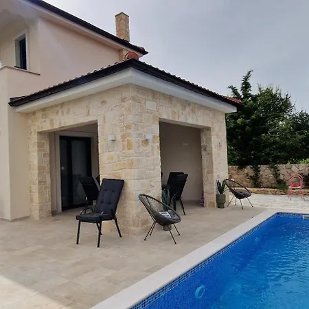 Luxury Aramis With Jacuzzi In Malinska 别墅 Sveti Ivan (Krk)