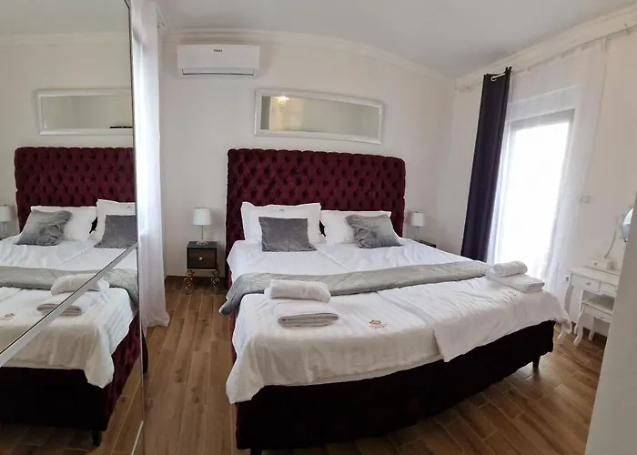 Luxury Aramis With Jacuzzi In Malinska Villa