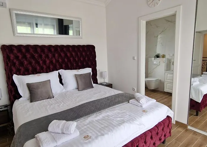 Luxury Aramis With Jacuzzi In Malinska Villa