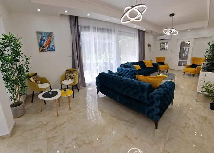 Luxury Aramis With Jacuzzi In Malinska Villa