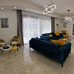 Luxury Aramis With Jacuzzi In Malinska